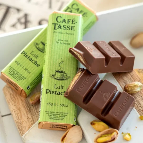 Café Tasse Le Chocolat<Barre de chocolat au Lait Pistache,