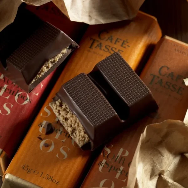 Café Tasse Le Chocolat<Barre de chocolat au Lait Spéculoos,