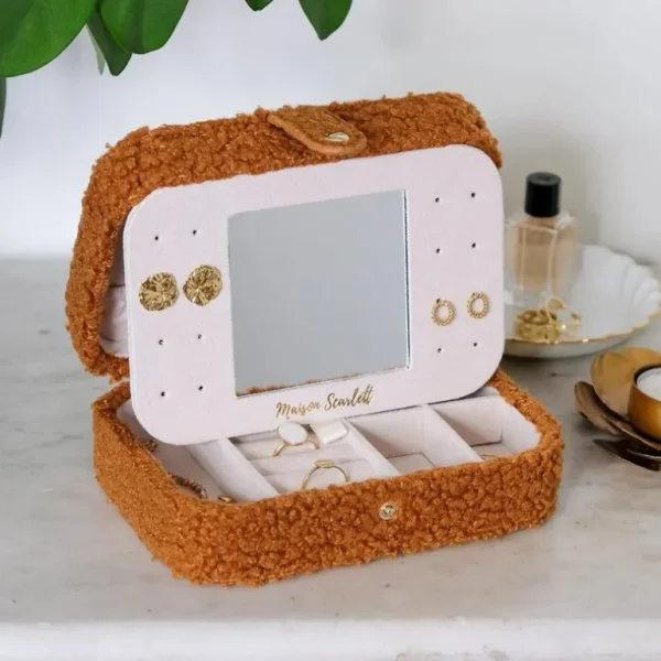Maison Scarlett Les Bijoux | Les Accessoires<Boîte à Bijoux de Voyage Brigitte Moumoute Camel,