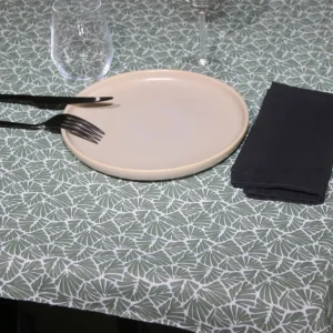 Sud Etoffe Nappes<Nappe enduite Oil Green Antibes,