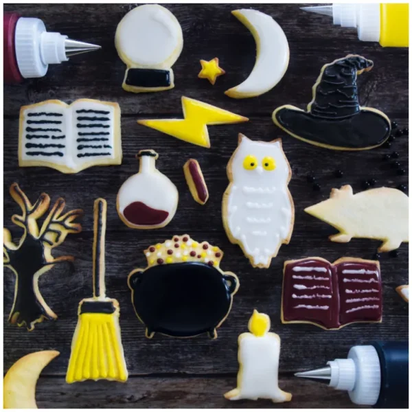 ScrapCooking Emporte-Pièce<Plaque découpoir multi sorcier,