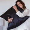 Emily's Pillow Les Accessoires | Housses De Couette, Parures<Taie d'Oreiller en Soie 65 x 65 cm Bleu Nuit,