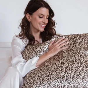 Emily's Pillow Les Accessoires | Housses De Couette, Parures<Taie d'Oreiller en Soie 65 x 65 cm Léopard,