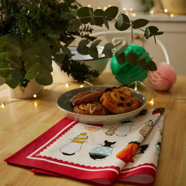 Ulster Weavers Torchons<Torchon en coton Christmas Cats in Waiting,